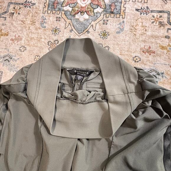 Athleta Nolita Wide Leg Pants Army Green Outdoor Athletic Gym Yoga Pant Size 10 - Picture 10 of 13